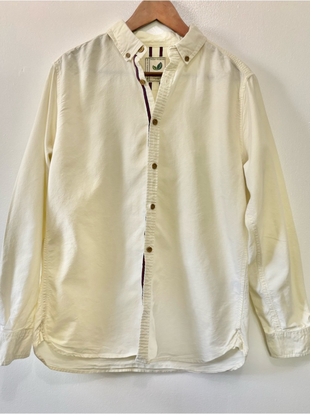 Organic Cotton Butter Cream Yellow Button Down Colours by Alexander Julian - Picture 5 of 9